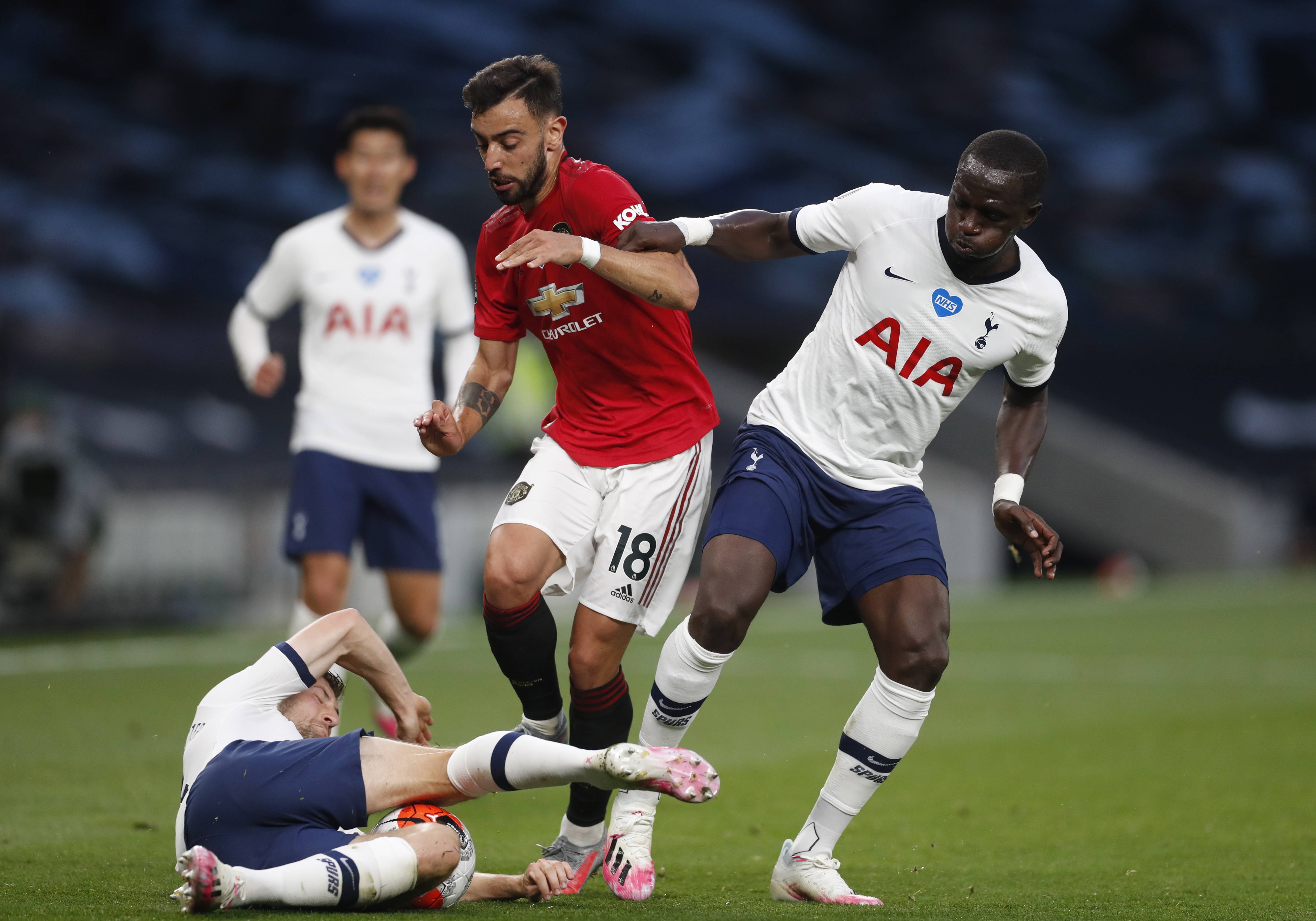 离队背后的 离队背后的